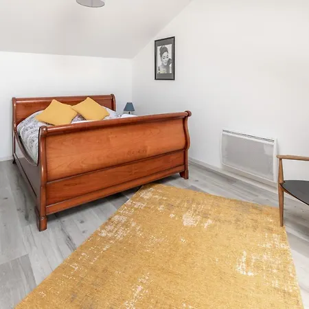 Holiday home Le Clos De La Croix Verte - 3 *