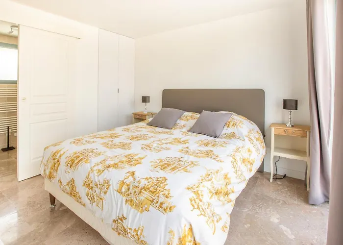 Le Clos De La Croix Verte - 3 Holiday home Saix (Vienne)